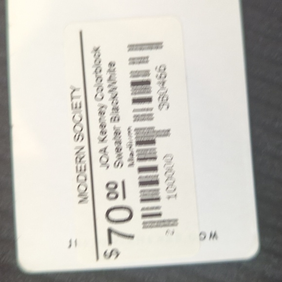 J.O.A. Keeney color block black/white ribbed knit soft v neck sweater. NWT. Sz M - Picture 4 of 8